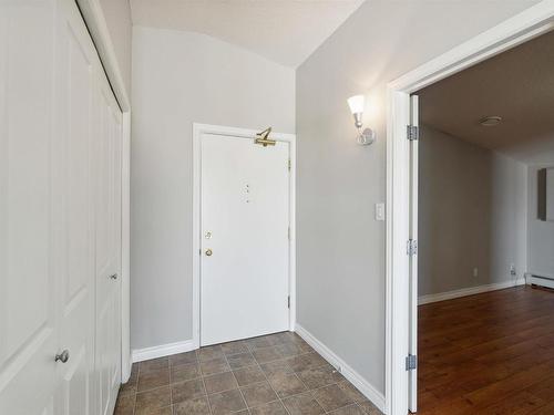 409 15499 Castle Downs Road, Edmonton, AB - Indoor Photo Showing Other Room