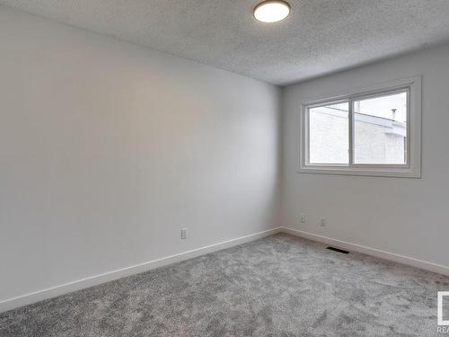 133 Primrose Gardens Gardens, Edmonton, AB - Indoor Photo Showing Other Room