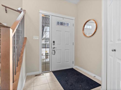 176 Henderson Link, Spruce Grove, AB - Indoor Photo Showing Other Room