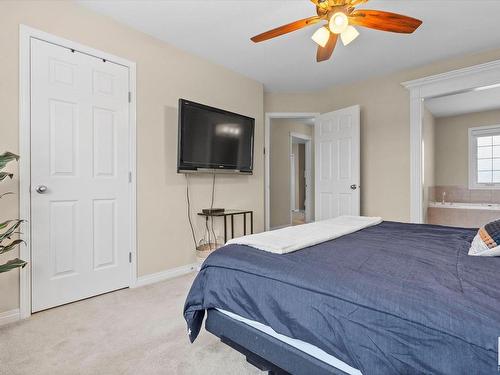 176 Henderson Link, Spruce Grove, AB - Indoor Photo Showing Bedroom