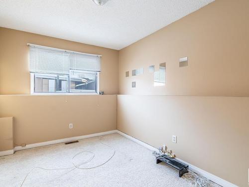 11131 130 Street, Edmonton, AB - Indoor