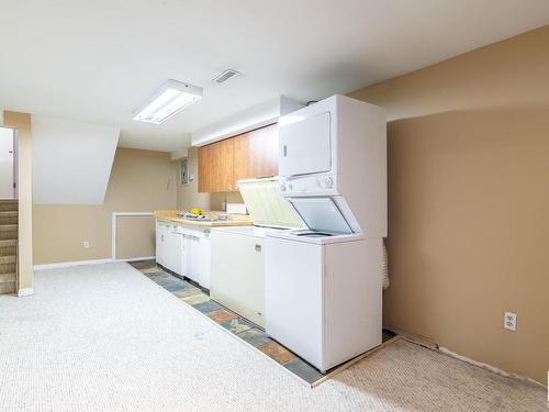 11131 130 Street, Edmonton, AB - Indoor Photo Showing Laundry Room