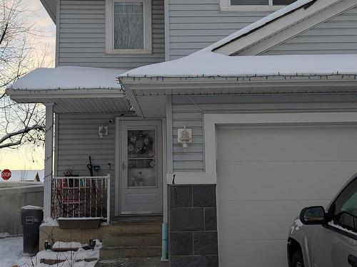 1 4350 23 Street Nw, Edmonton, AB - Outdoor