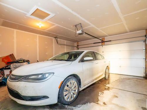 9201 Cooper Crescent, Edmonton, AB - Indoor Photo Showing Garage