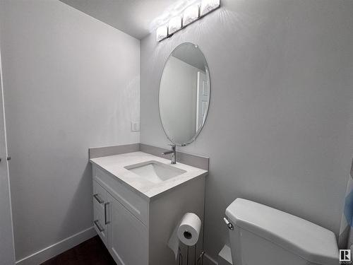 103 10511 19 Avenue, Edmonton, AB - Indoor Photo Showing Bathroom