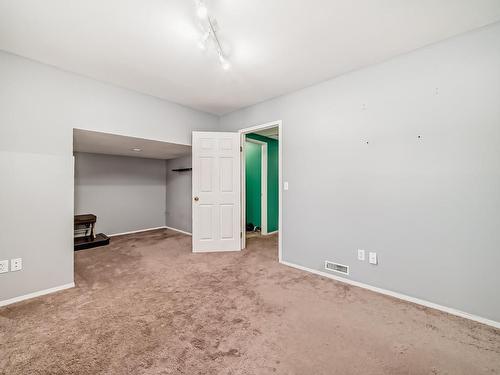 1817 Tomlinson Crescent Nw, Edmonton, AB - Indoor Photo Showing Other Room