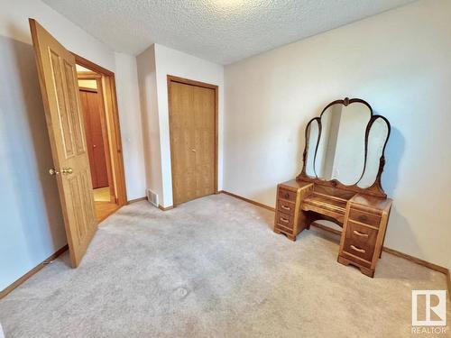 16203 89 Street, Edmonton, AB - Indoor Photo Showing Other Room