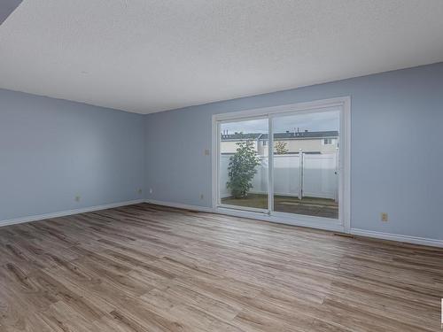 11520 139 Avenue, Edmonton, AB - Indoor Photo Showing Other Room