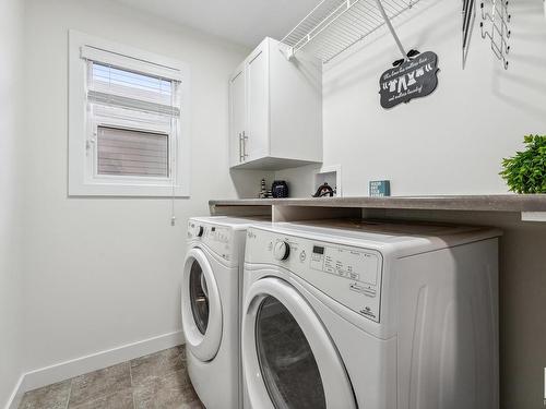 7844 Erasmus Wynd, Edmonton, AB - Indoor Photo Showing Laundry Room