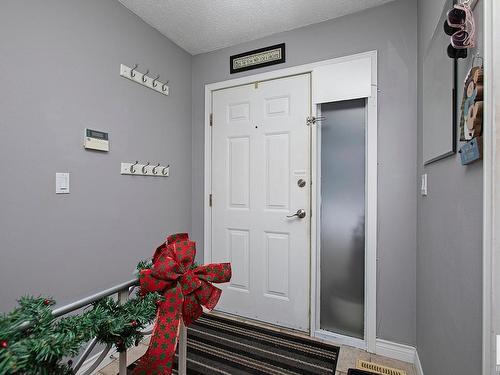 3539 13 Avenue, Edmonton, AB - Indoor Photo Showing Other Room