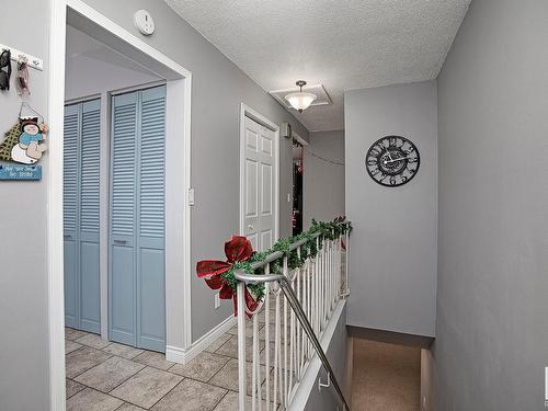 3539 13 Avenue, Edmonton, AB - Indoor Photo Showing Other Room