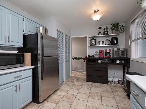 3539 13 Avenue, Edmonton, AB - Indoor Photo Showing Kitchen