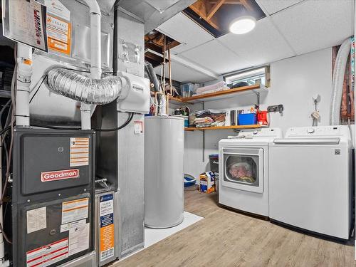 2165 78 Street, Edmonton, AB - Indoor Photo Showing Laundry Room