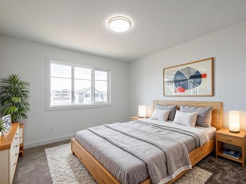 30 Hunter Place, Spruce Grove, AB - Indoor Photo Showing Bedroom