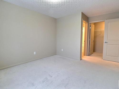 347 1196 Hyndman Road, Edmonton, AB - Indoor Photo Showing Other Room