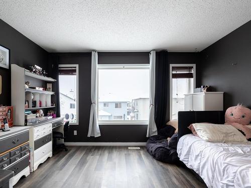 16215 48 Street, Edmonton, AB - Indoor Photo Showing Bedroom