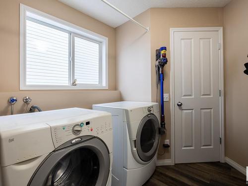 16215 48 Street, Edmonton, AB - Indoor Photo Showing Laundry Room