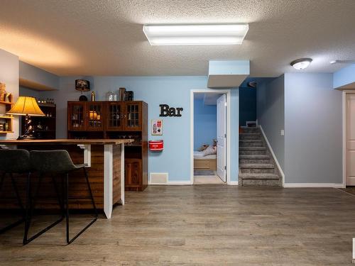 16215 48 Street, Edmonton, AB - Indoor