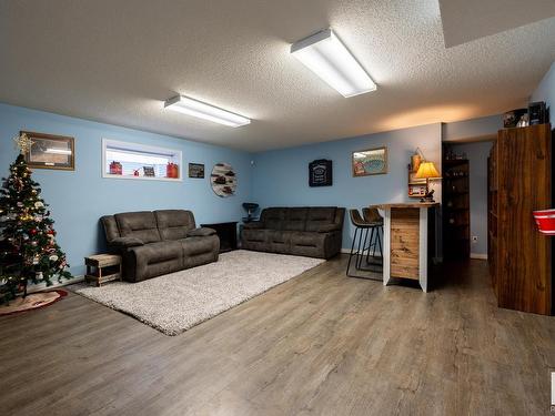 16215 48 Street, Edmonton, AB - Indoor