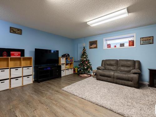 16215 48 Street, Edmonton, AB - Indoor