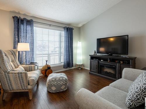 5410 42 Avenue, Beaumont, AB - Indoor Photo Showing Living Room