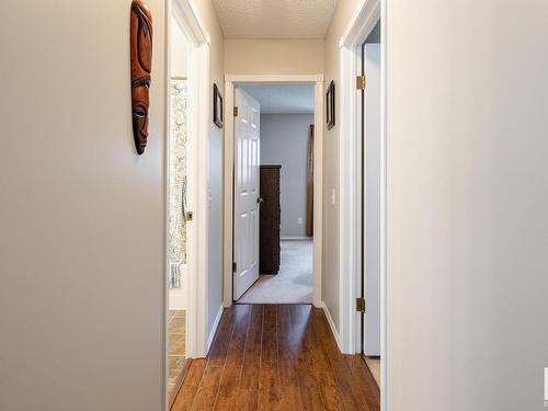 5410 42 Avenue, Beaumont, AB - Indoor Photo Showing Other Room