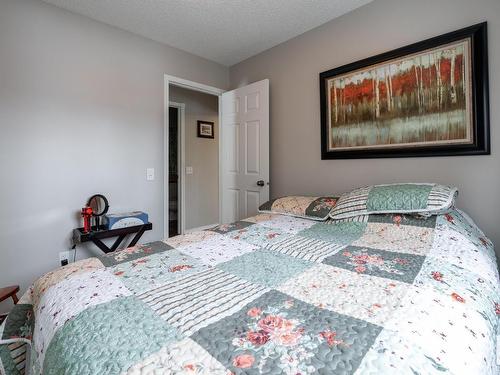 5410 42 Avenue, Beaumont, AB - Indoor Photo Showing Bedroom