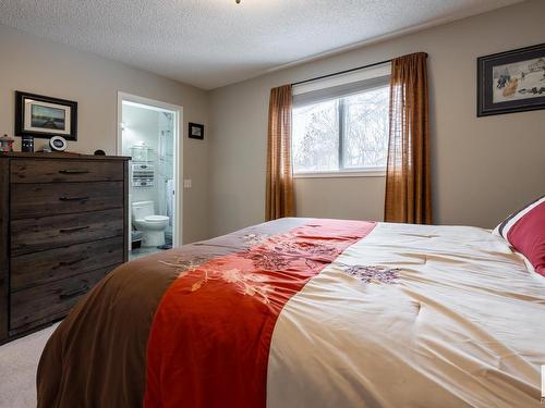 5410 42 Avenue, Beaumont, AB - Indoor Photo Showing Bedroom