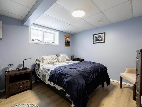 5410 42 Avenue, Beaumont, AB - Indoor Photo Showing Bedroom