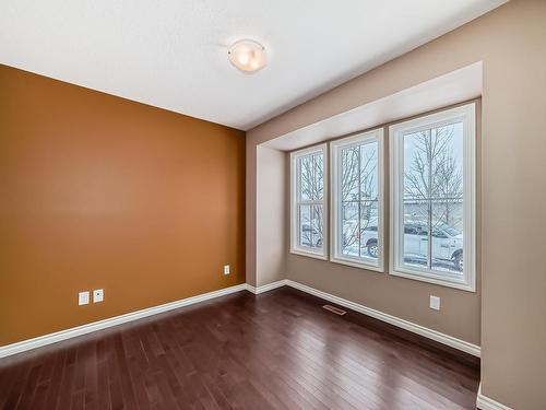 1719 56 Street, Edmonton, AB - Indoor Photo Showing Other Room