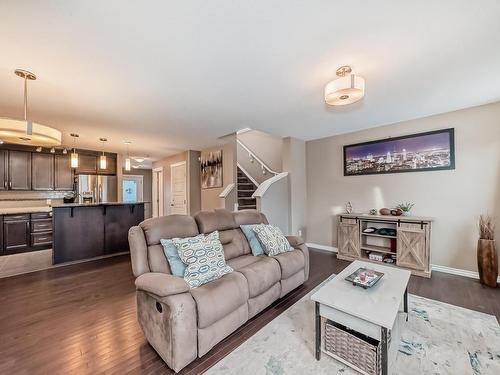 1719 56 Street, Edmonton, AB - Indoor Photo Showing Living Room