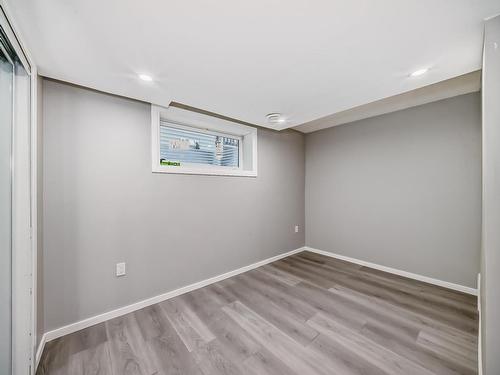 1719 56 Street, Edmonton, AB - Indoor Photo Showing Other Room