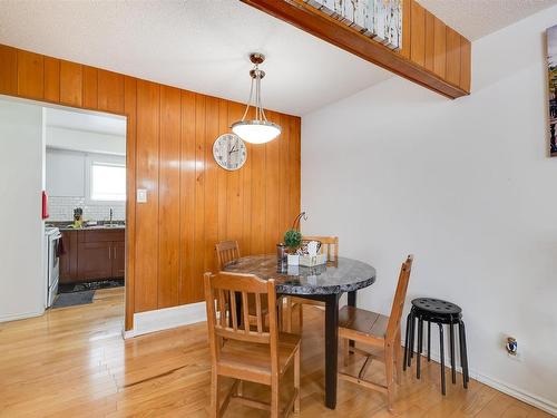 10632 51 Avenue, Edmonton, AB - Indoor Photo Showing Dining Room