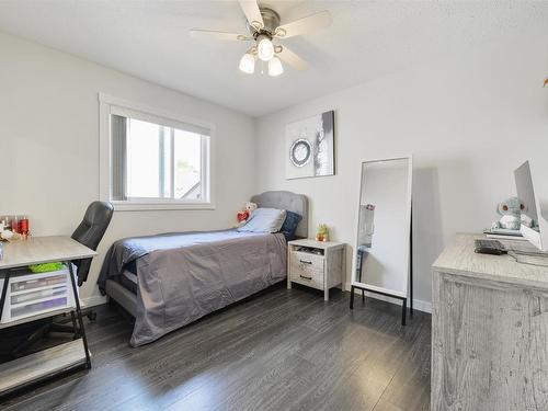 417 Hollick-Kenyon Road, Edmonton, AB - Indoor Photo Showing Bedroom