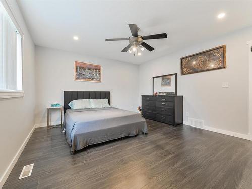 417 Hollick-Kenyon Road, Edmonton, AB - Indoor Photo Showing Bedroom