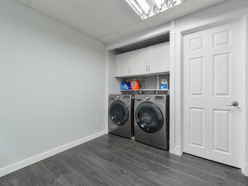 417 Hollick-Kenyon Road, Edmonton, AB - Indoor Photo Showing Laundry Room