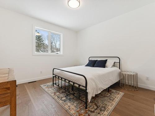 114 Heron Point Close, Rural Wetaskiwin County, AB - Indoor Photo Showing Bedroom