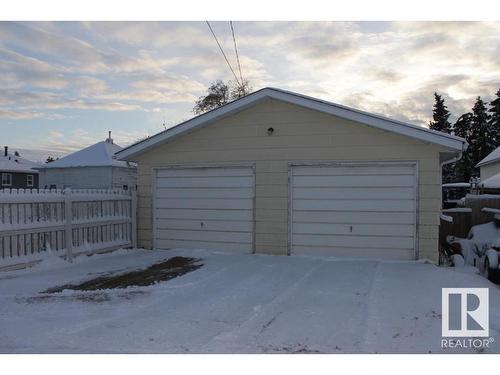 5218 52 Avenue, Mundare, AB - Outdoor