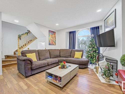 7318 109 Street, Edmonton, AB - Indoor Photo Showing Living Room