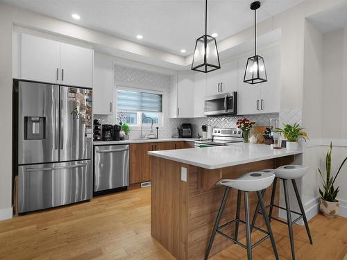 20 230 Edgemont Road, Edmonton, AB - Indoor Photo Showing Kitchen With Upgraded Kitchen