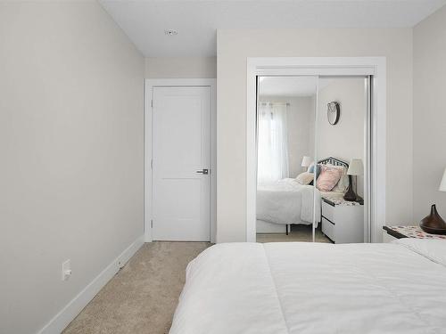 20 230 Edgemont Road, Edmonton, AB - Indoor Photo Showing Bedroom