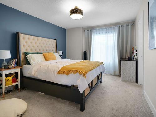 20 230 Edgemont Road, Edmonton, AB - Indoor Photo Showing Bedroom