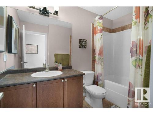 84 Austin Crest, Spruce Grove, AB - Indoor Photo Showing Bathroom