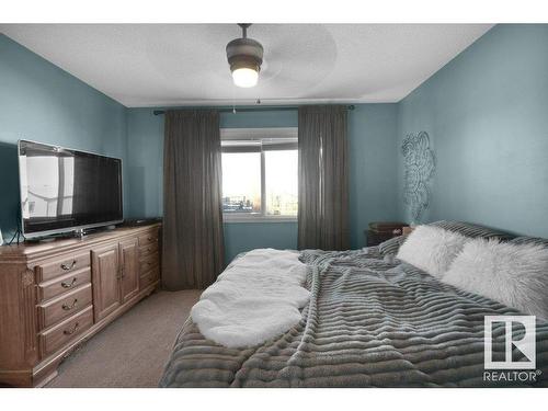 84 Austin Crest, Spruce Grove, AB - Indoor Photo Showing Bedroom