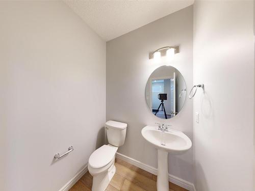 1713 Westerra Wynd, Stony Plain, AB - Indoor Photo Showing Bathroom