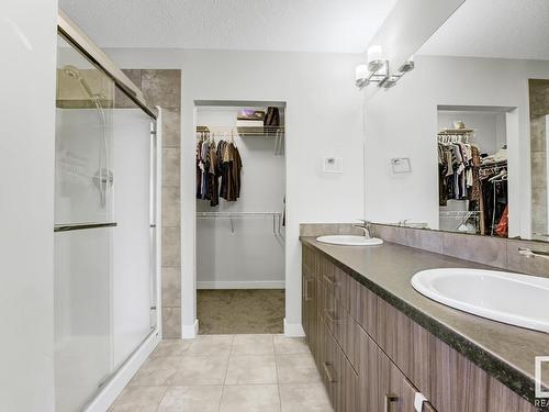 20722 99A Avenue, Edmonton, AB - Indoor Photo Showing Bathroom