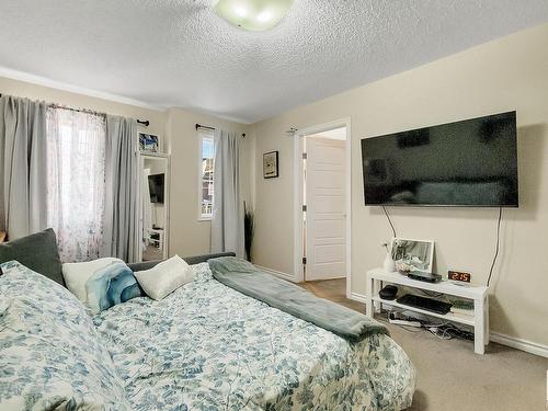 1519 165 St Sw, Edmonton, AB - Indoor Photo Showing Bedroom