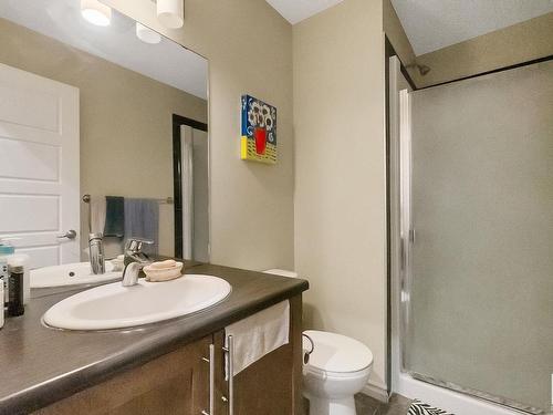 1519 165 St Sw, Edmonton, AB - Indoor Photo Showing Bathroom