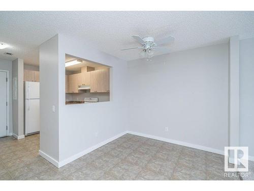 403 14808 26 Street, Edmonton, AB - Indoor Photo Showing Other Room