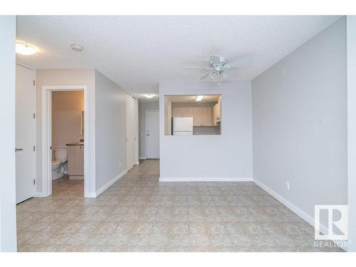 403 14808 26 Street, Edmonton, AB - Indoor Photo Showing Other Room